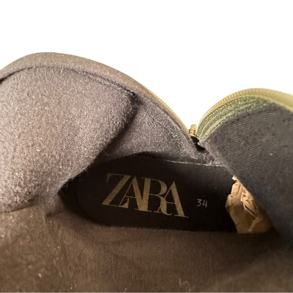 ZARA Chunky Lug Sole Knee High Rubberized Rain Boots - Picture 9 of 10